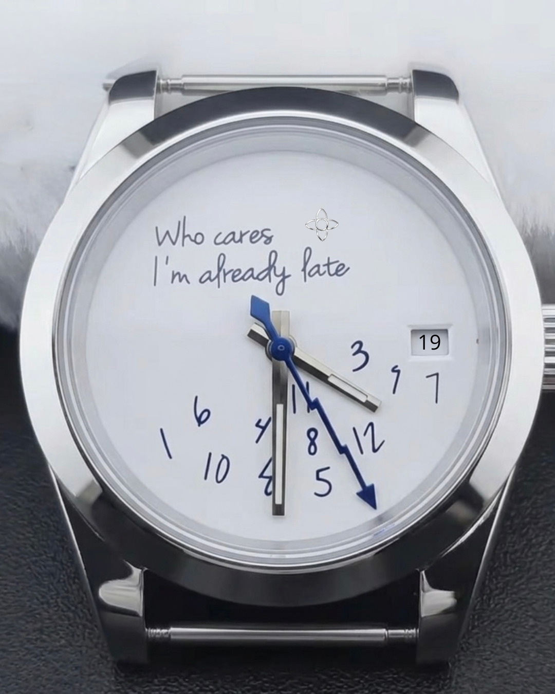 Montre personnalisé : unica nova