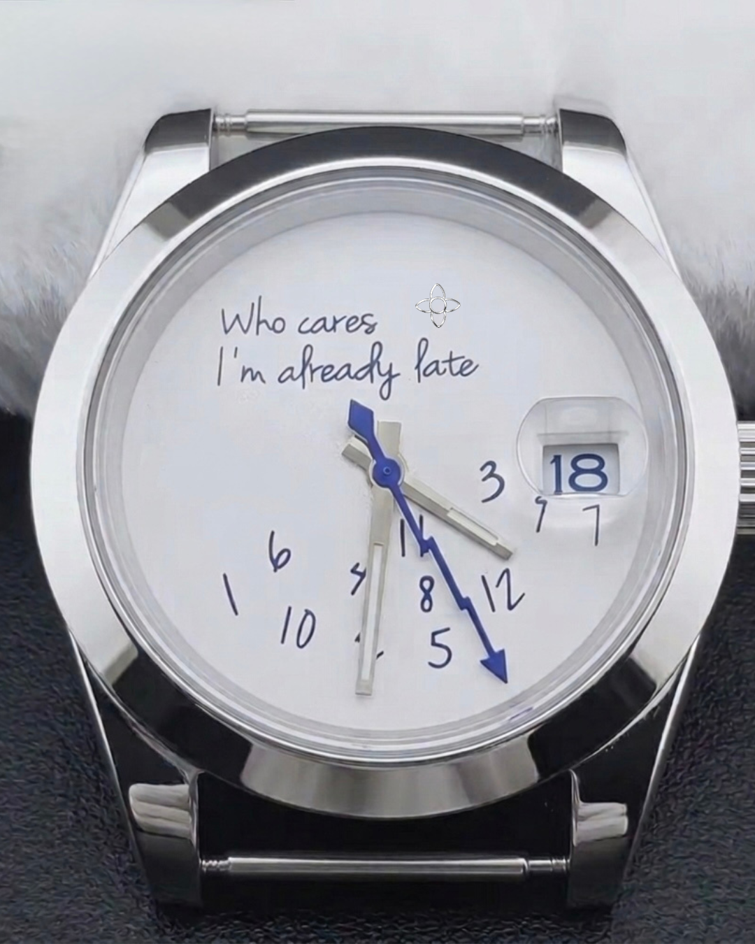 Montre personnalisé : unica nova